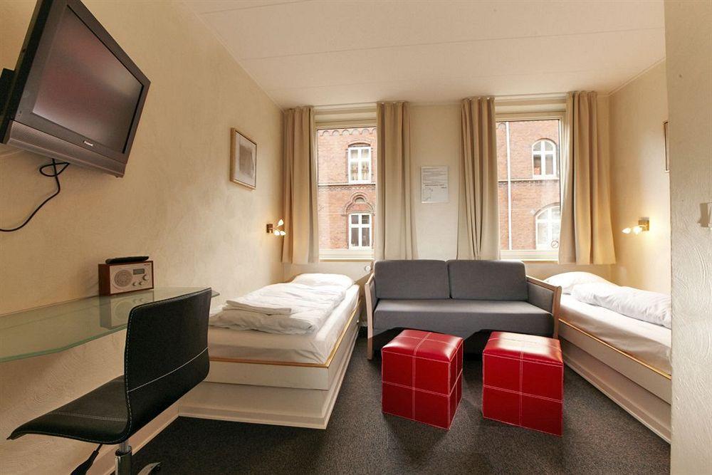 Milling Hotel Mini 11 Odense Exterior photo