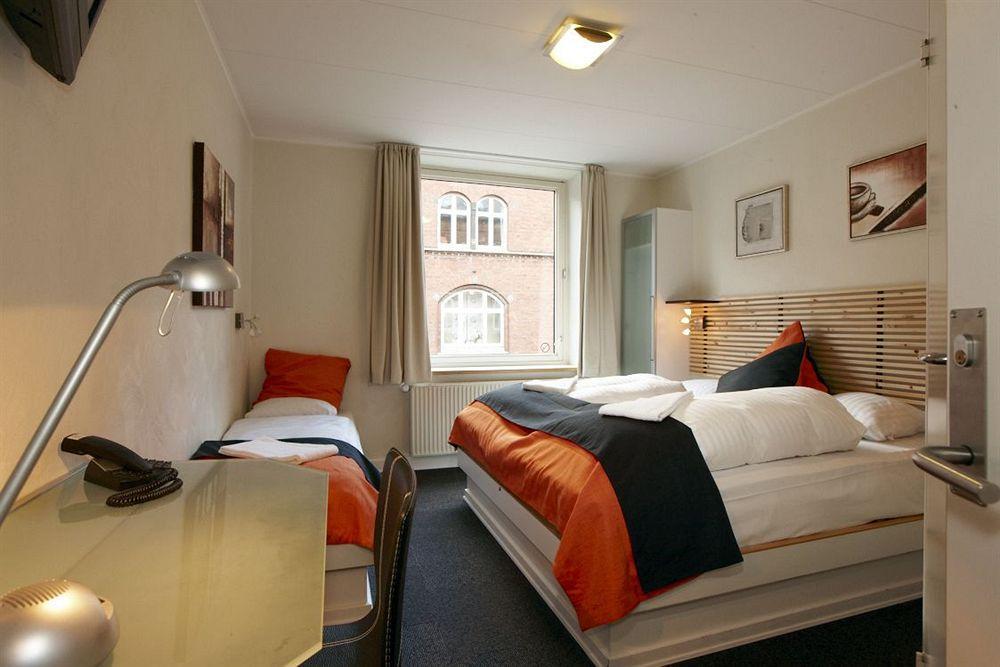 Milling Hotel Mini 11 Odense Exterior photo